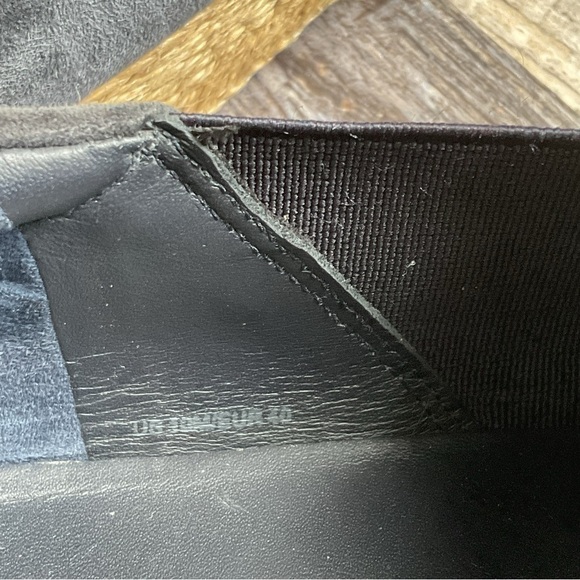 Vince Wilden Slip-On Sneaker Slip-on
Round toe Leather & fabric lining - Picture 7 of 10